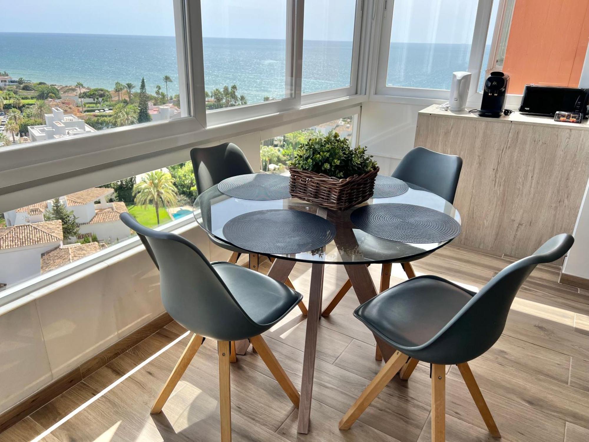 Marbella Beachfront - Beachside Apartment With Stunning Sea Views Exterior foto
